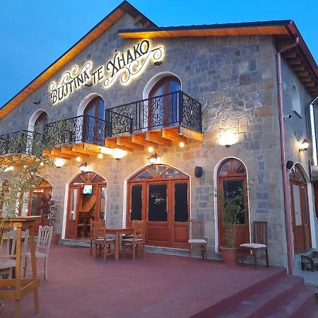 Bujtina Te Xhako Hostel Përmet Екстериор снимка