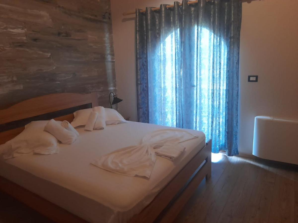 Bujtina Te Xhako Hostel Përmet Екстериор снимка