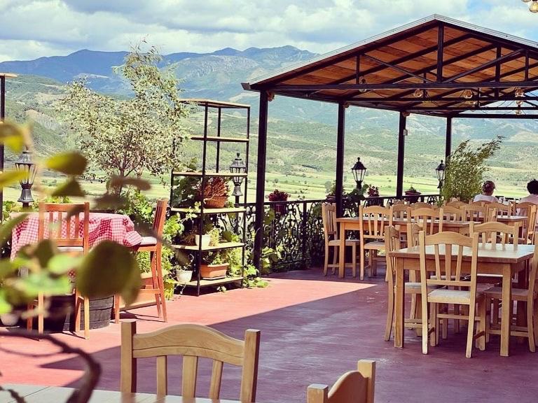 Bujtina Te Xhako Hostel Përmet Екстериор снимка